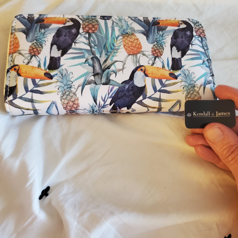 Kendall and James Tucan and Pineapple Tropical Wallet New - Picture 2 of 6